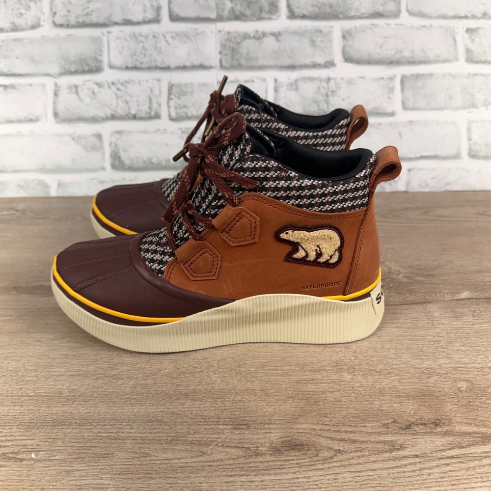 SOREL Out N About IV Varsity Classic Waterproof Duck Boot Brown Womens 8.5